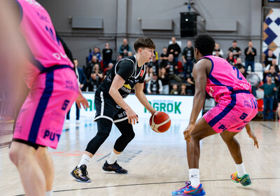 LAT-EST: VALMIERA GLASS VIA : Rīgas Zeļļi