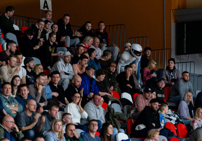 LAT-EST: VALMIERA GLASS VIA : Rīgas Zeļļi