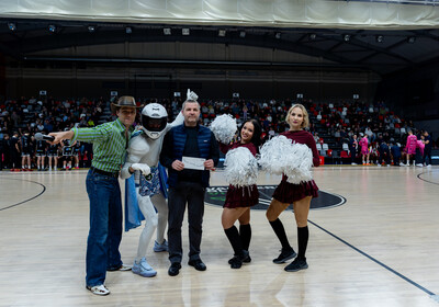 LAT-EST: VALMIERA GLASS VIA : Rīgas Zeļļi