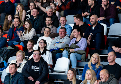 LAT-EST: VALMIERA GLASS VIA : Rīgas Zeļļi