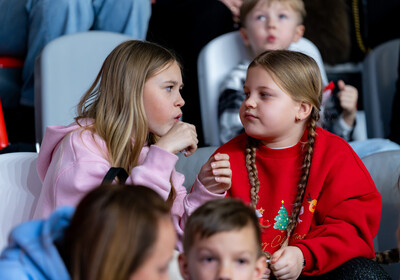 LAT-EST: VALMIERA GLASS VIA : Rīgas Zeļļi