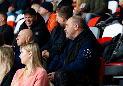 LAT-EST: VALMIERA GLASS VIA : Kalev/Cramo