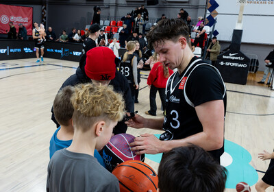 LAT-EST: VALMIERA GLASS VIA : Kalev/Cramo