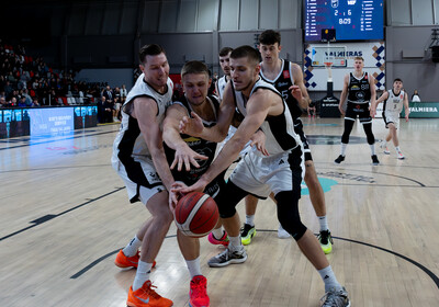 LBUK: VALMIERA GLASS VIA : VEF Rīga