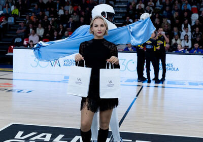 LBUK: VALMIERA GLASS VIA : VEF Rīga