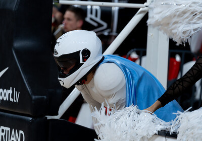 LBUK: VALMIERA GLASS VIA : VEF Rīga