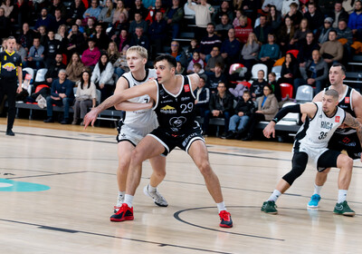 LBUK: VALMIERA GLASS VIA : VEF Rīga