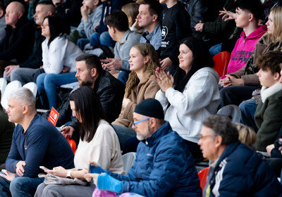 LBUK: VALMIERA GLASS VIA : VEF Rīga