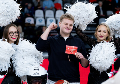 LBUK: VALMIERA GLASS VIA : VEF Rīga