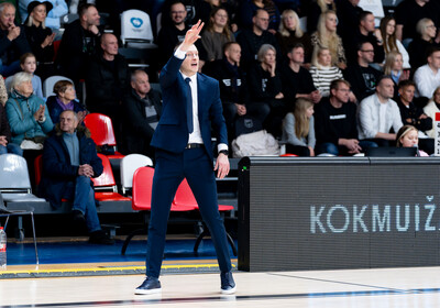 LBUK: VALMIERA GLASS VIA : VEF Rīga