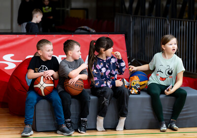 LBUK: VALMIERA GLASS VIA : VEF Rīga