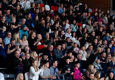 LBUK: VALMIERA GLASS VIA : VEF Rīga