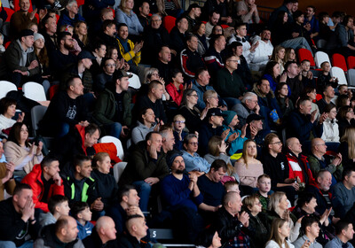 LBUK: VALMIERA GLASS VIA : VEF Rīga