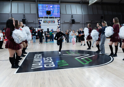 ENBL: VALMIERA GLASS VIA : Bristol Flyers