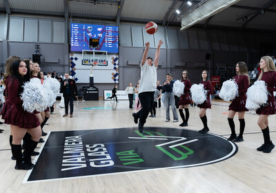 ENBL: VALMIERA GLASS VIA : Bristol Flyers