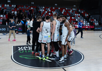 ENBL: VALMIERA GLASS VIA : Bristol Flyers