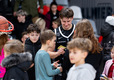 LBUK Pusfināls, VALMIERA GLASS VIA : Rīgas Zeļļi