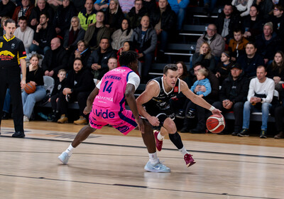 LBUK Pusfināls, VALMIERA GLASS VIA : Rīgas Zeļļi