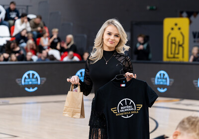 LBUK Pusfināls, VALMIERA GLASS VIA : Rīgas Zeļļi