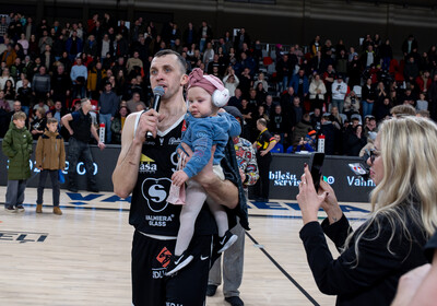 LBUK Pusfināls, VALMIERA GLASS VIA : Rīgas Zeļļi