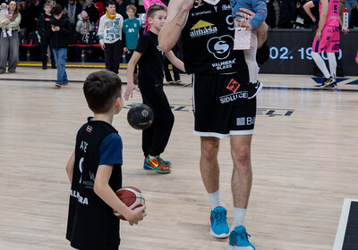 LBUK Pusfināls, VALMIERA GLASS VIA : Rīgas Zeļļi