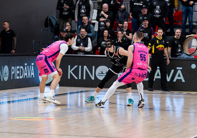 LBUK Pusfināls, VALMIERA GLASS VIA : Rīgas Zeļļi