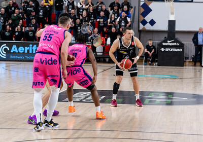 LBUK Pusfināls, VALMIERA GLASS VIA : Rīgas Zeļļi