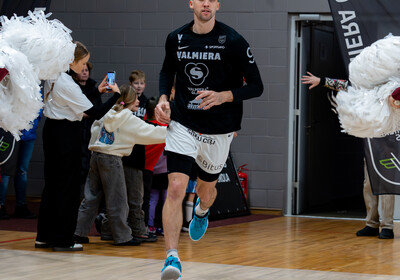 LAT-EST: VALMIERA GLASS VIA : Transcom Parnu