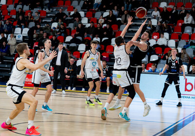 LAT-EST: VALMIERA GLASS VIA : Transcom Parnu