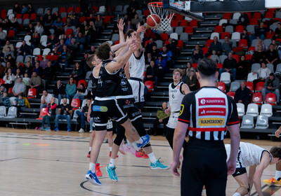 LAT-EST: VALMIERA GLASS VIA : BK Liepāja