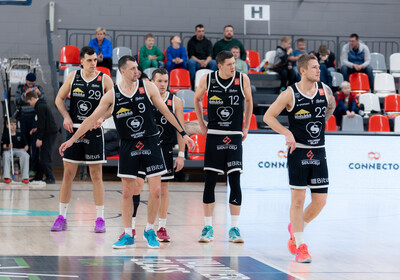 LAT-EST: VALMIERA GLASS VIA : BK Liepāja