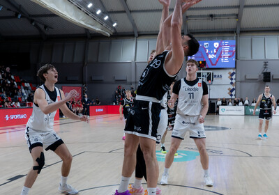 LAT-EST: VALMIERA GLASS VIA : BK Liepāja