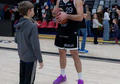 LAT-EST: VALMIERA GLASS VIA : BK Liepāja