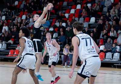 LAT-EST: VALMIERA GLASS VIA : BK Liepāja