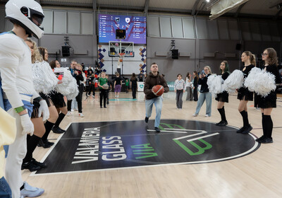 LAT-EST: VALMIERA GLASS VIA : BK Liepāja