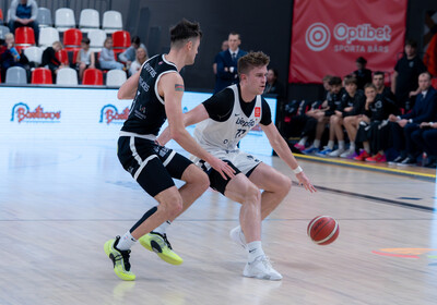 LAT-EST: VALMIERA GLASS VIA : BK Liepāja