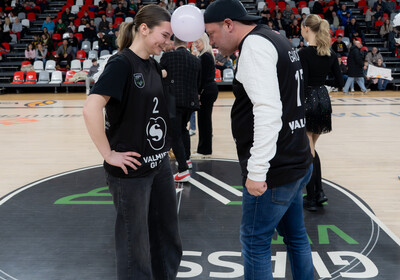 LAT-EST: VALMIERA GLASS VIA : BK Liepāja