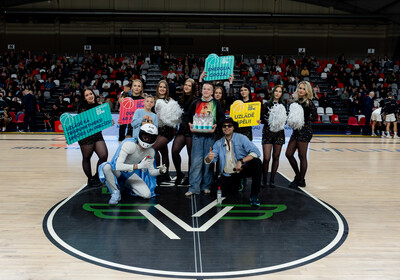 LAT-EST: VALMIERA GLASS VIA : VEF Rīga