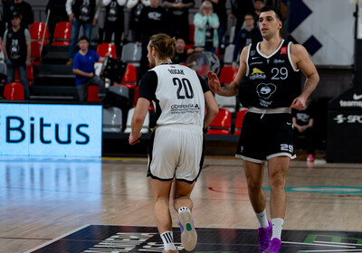 LAT-EST: VALMIERA GLASS VIA : VEF Rīga