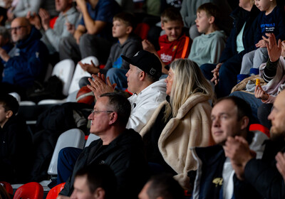 LAT-EST: VALMIERA GLASS VIA : VEF Rīga