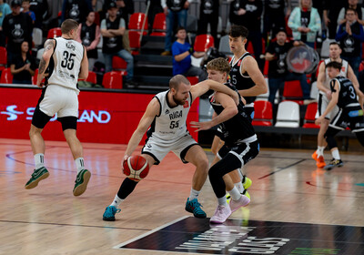 LAT-EST: VALMIERA GLASS VIA : VEF Rīga