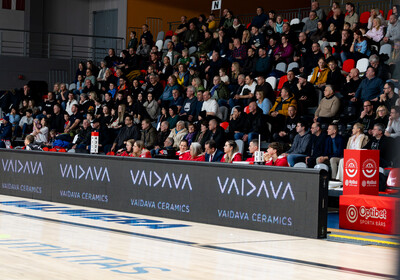 LAT-EST: VALMIERA GLASS VIA : VEF Rīga