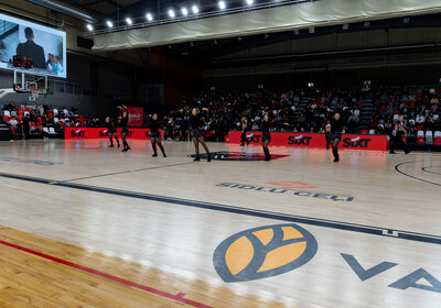 LAT-EST: VALMIERA GLASS VIA : VEF Rīga