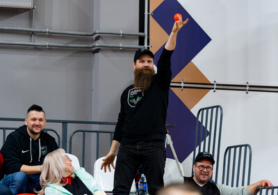 LAT-EST: VALMIERA GLASS VIA : VEF Rīga