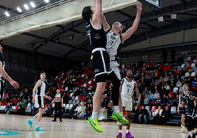 LAT-EST: VALMIERA GLASS VIA : VEF Rīga