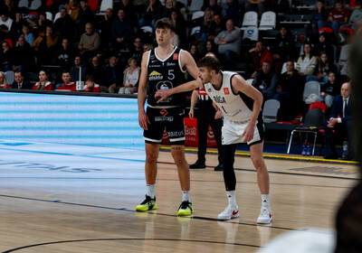 LAT-EST: VALMIERA GLASS VIA : VEF Rīga