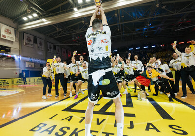 Latvijas Basketbola Užavas kausa fināls: VALMIERA GLASS VIA : BK Ventspils (21.02.2026.) Foto: Nauris Slokenbergs, Mārtiņš Goldbergs