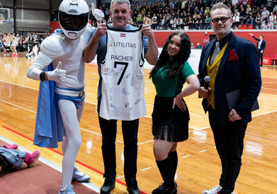 LAT-EST: VALMIERA GLASS VIA : Tartu Ülikool Maks & Moorits