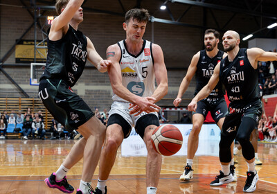 LAT-EST: VALMIERA GLASS VIA : Tartu Ülikool Maks & Moorits