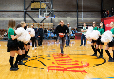 LAT-EST: VALMIERA GLASS VIA : Tartu Ülikool Maks & Moorits